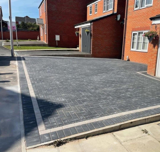 Block Paving Company Cheshire 10 Medium