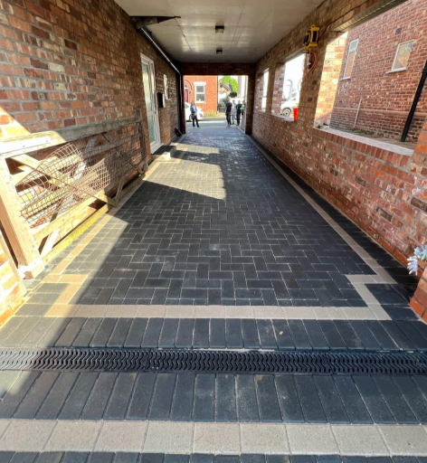 Block Paving Company Cheshire 23 Medium
