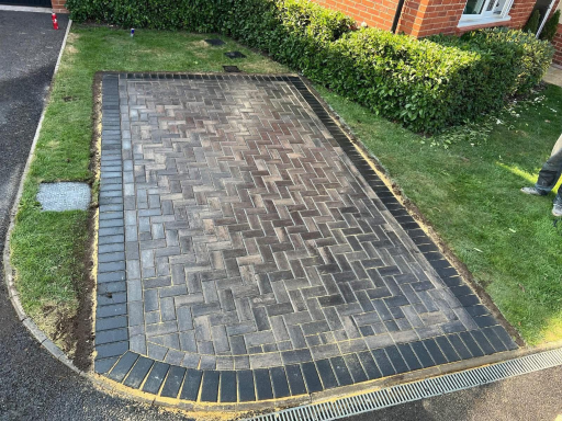 Block Paving Company Cheshire 3 Medium