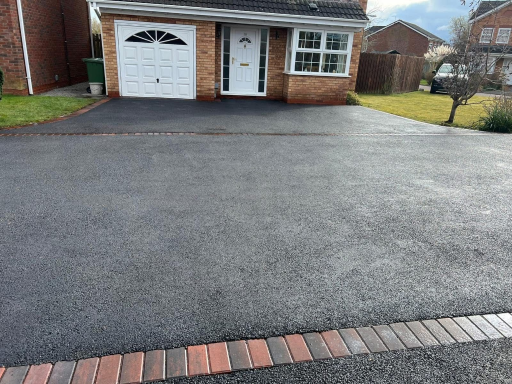 Driveway Company Cheshire 39 Medium