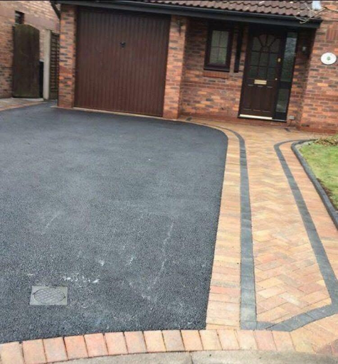 Driveway Company Cheshire 7 Medium
